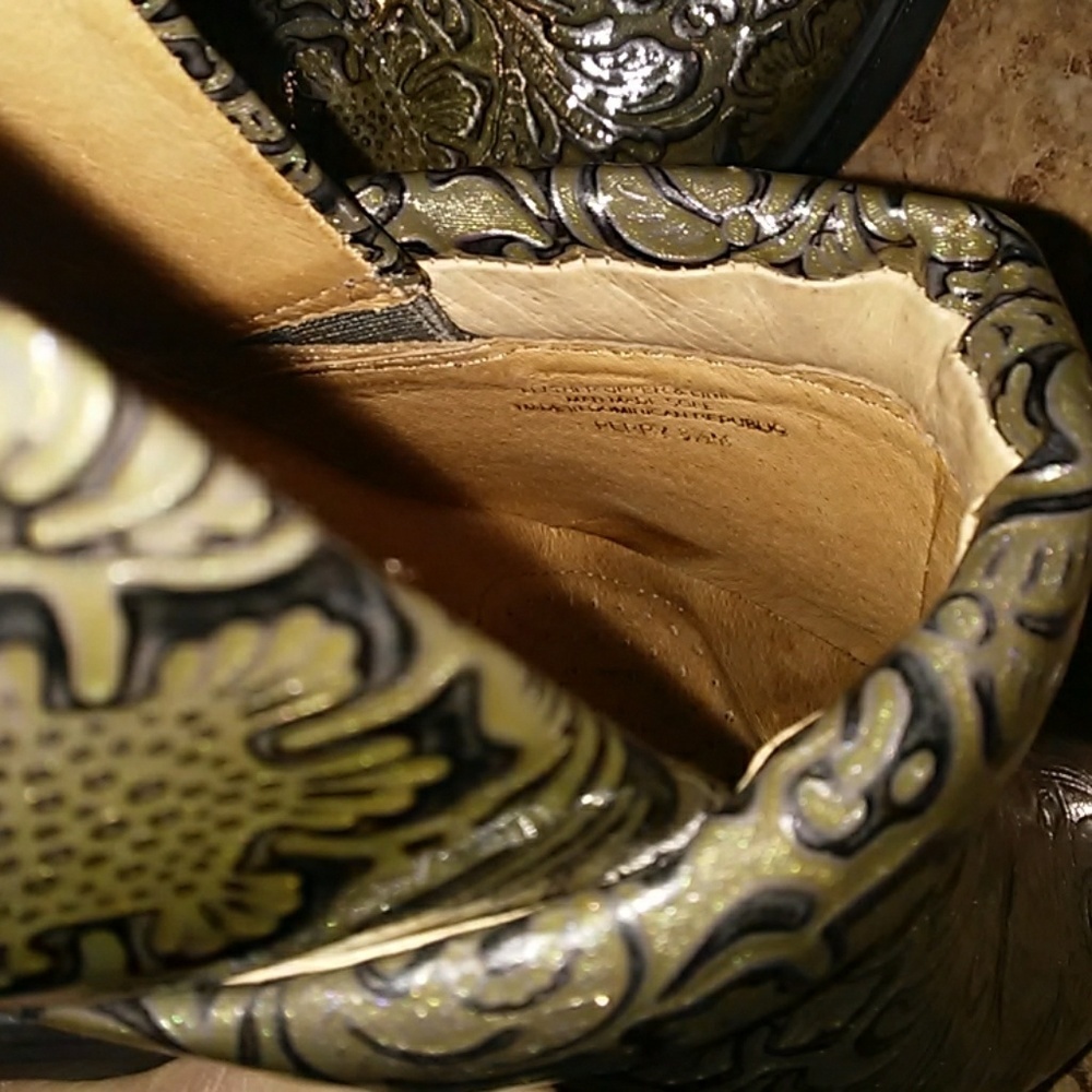 Women's Nurture Shoes - Picture 8 of 8